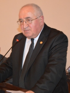 კი, ბატონო, ვწეროთ, ვიმსჯელოთ, ვიდავოთ, საერთო დასკვნამდეც მივიდეთ, მერე რა?
