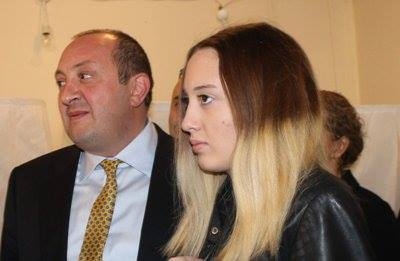 პრეზიდენტის ქალიშვილს ახალი პრეზიდენტი არ მოსწონს