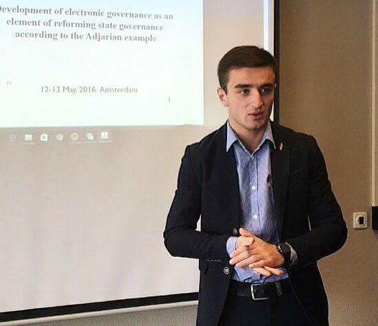 ნატოს კარი ღიაა ჩვენთვის, თუმცა გვიჭირს ზღურბლზე ფეხის გადადგმა