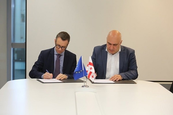 ბათუმის საერთაშორისო აეროპორტმა შესაძლოა ადგილმდებარეობა შეიცვალოს