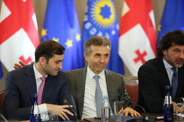 ბიძინა ივანიშვილის პირველი კომენტარი ,,გავრილოვის ღამეზე”, გუნდს გადაფარებული ირაკლი კობახიძე და ,,ქართული ოცნების” ამბიცია