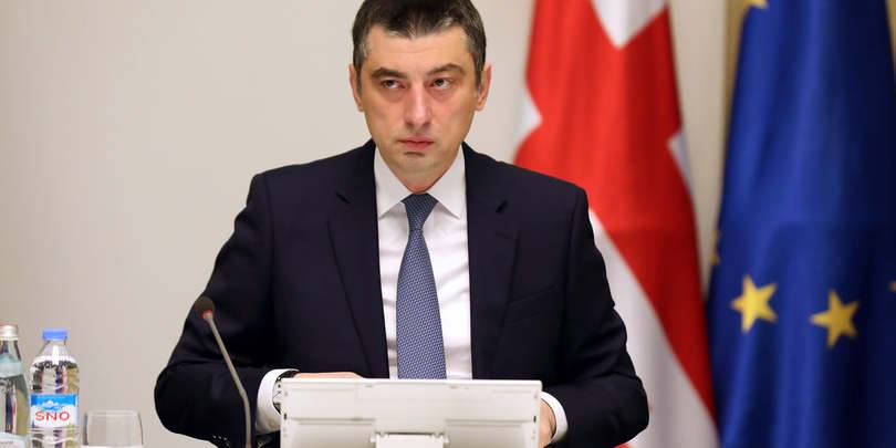 „მი­უ­ხე­და­ვად იმი­სა, რომ ვირუ­სი ჯერ არ დაგ­ვი­მარ­ცხე­ბია, შემ­დგო­მი შემ­სუ­ბუ­ქე­ბე­ბის გა­და­წყვე­ტი­ლე­ბა მი­ღე­ბუ­ლია“