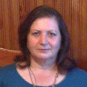 როგორ გაალამაზა თამამი გოგონას სიძნელეებით სავსე ცხოვრება იუმორმა და პოეზიამ