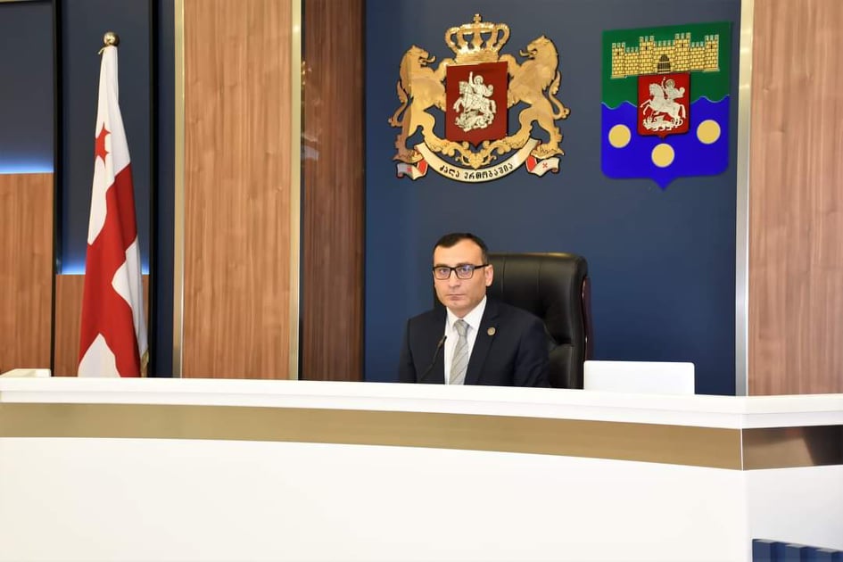 “ვფიქრობ, ეს არის ყველაზე საშინელი რამ, რაც კი პოლიტიკოსმა პოლიტიკური ინსცენირებისთვის და სპეკულაციისთვის შეიძლება გამოიყენოს”