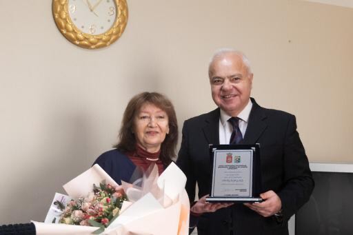 ირინა ბურკაძეს საიუბილეო თარიღები მიულოცეს