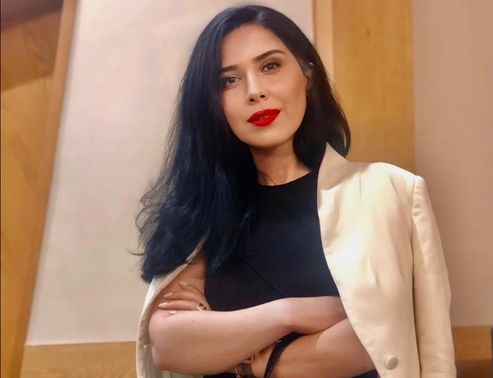 იმერელი გოგონა – ხარაულის სკოლის მასწავლებელი