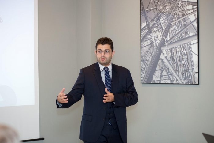 “მმართველ ძალას უჭირს საგარეო პოლიტიკური რისკების სათანადო შეფასება”