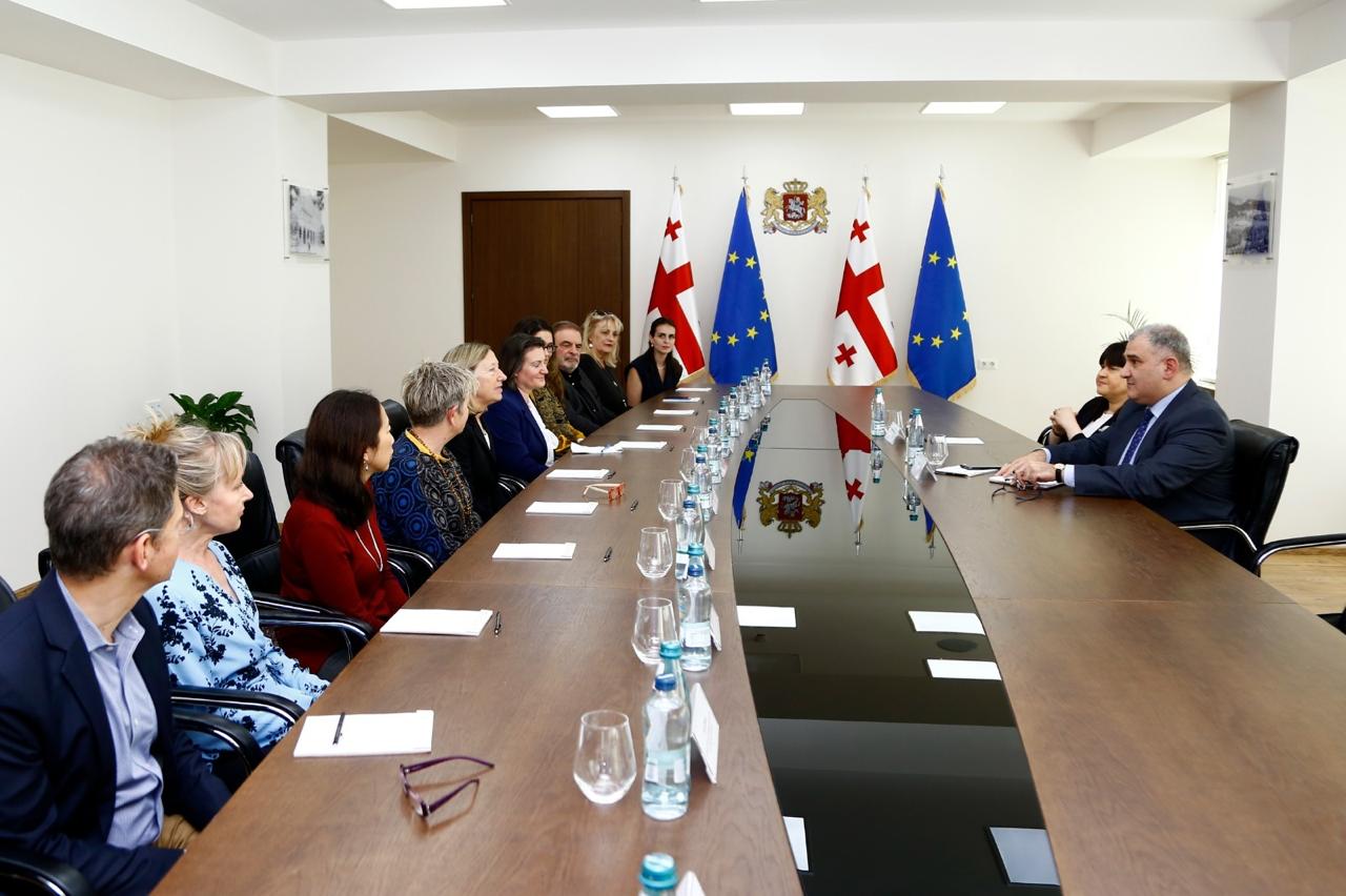 შეხვედრა საზოგადოებრივი ჯანმრთელობის ეროვნული ცენტრის წარმომადგენლებთან