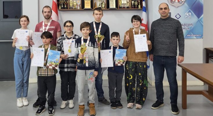 ღია ტურნირი – „დამწყები პაიკები“