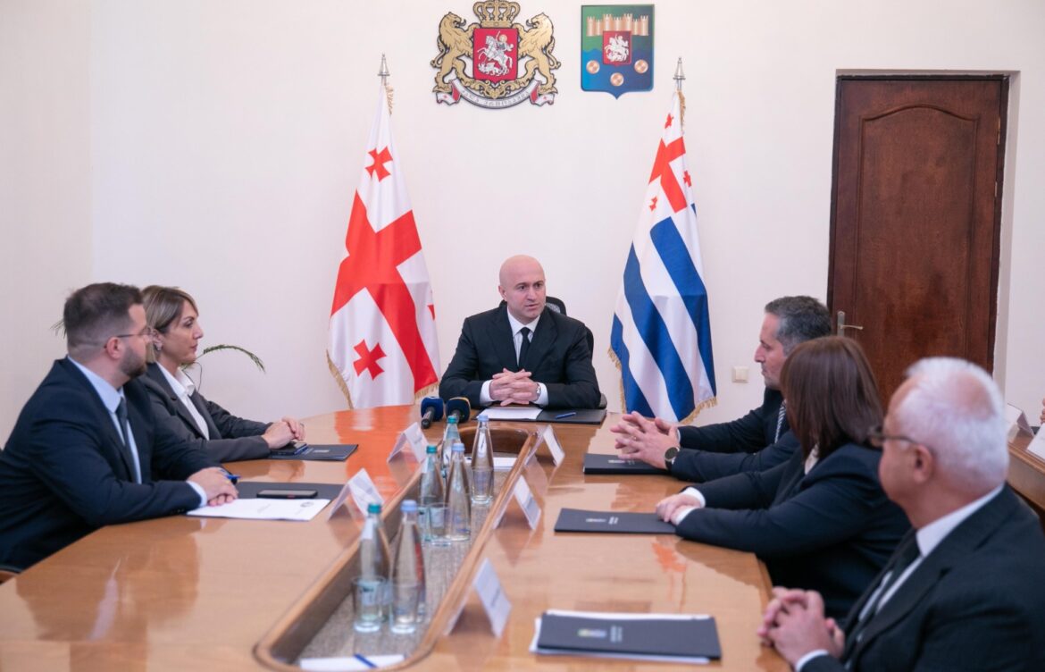 მთავრობის სხდომა – განახლებული შემადგენლობით